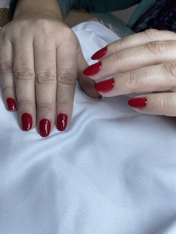 Studio Intimissi By AnneViie Nails